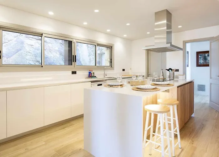 Villa San Jaume Apostol Luxury * Tossa de Mar