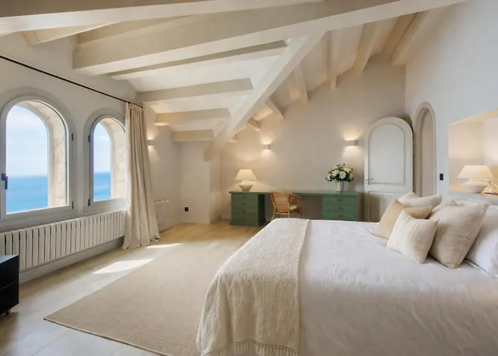 Villa San Jaume Apostol Luxury Villa *